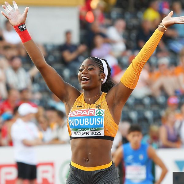 Nina Ndubuisi feiert ihren EM-Titel